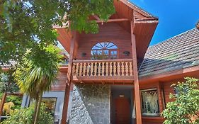 Hotel Casa Marron